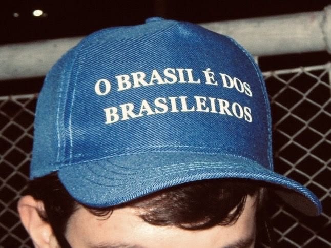 O país que desaprendeu a seguir